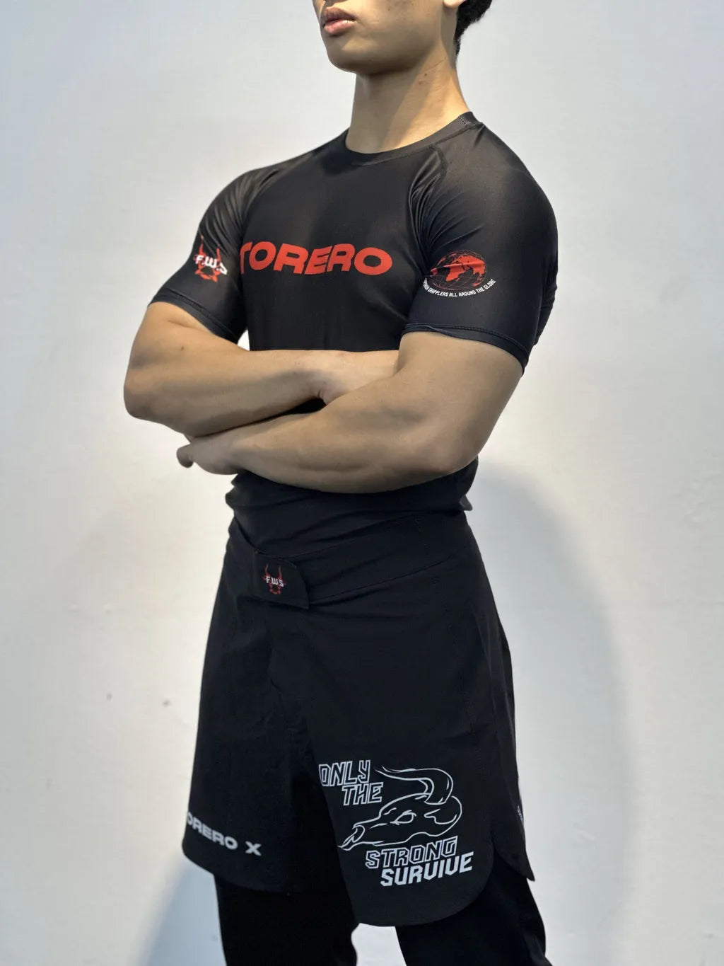 Only the strong survive Rashguard